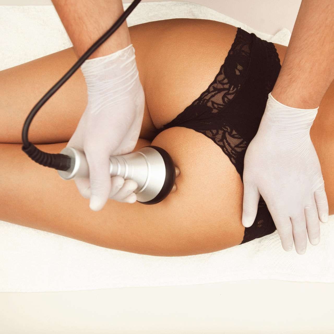 Fale radiowe - zabieg kosmetyczny w salonie Beautymania w Warszawie.