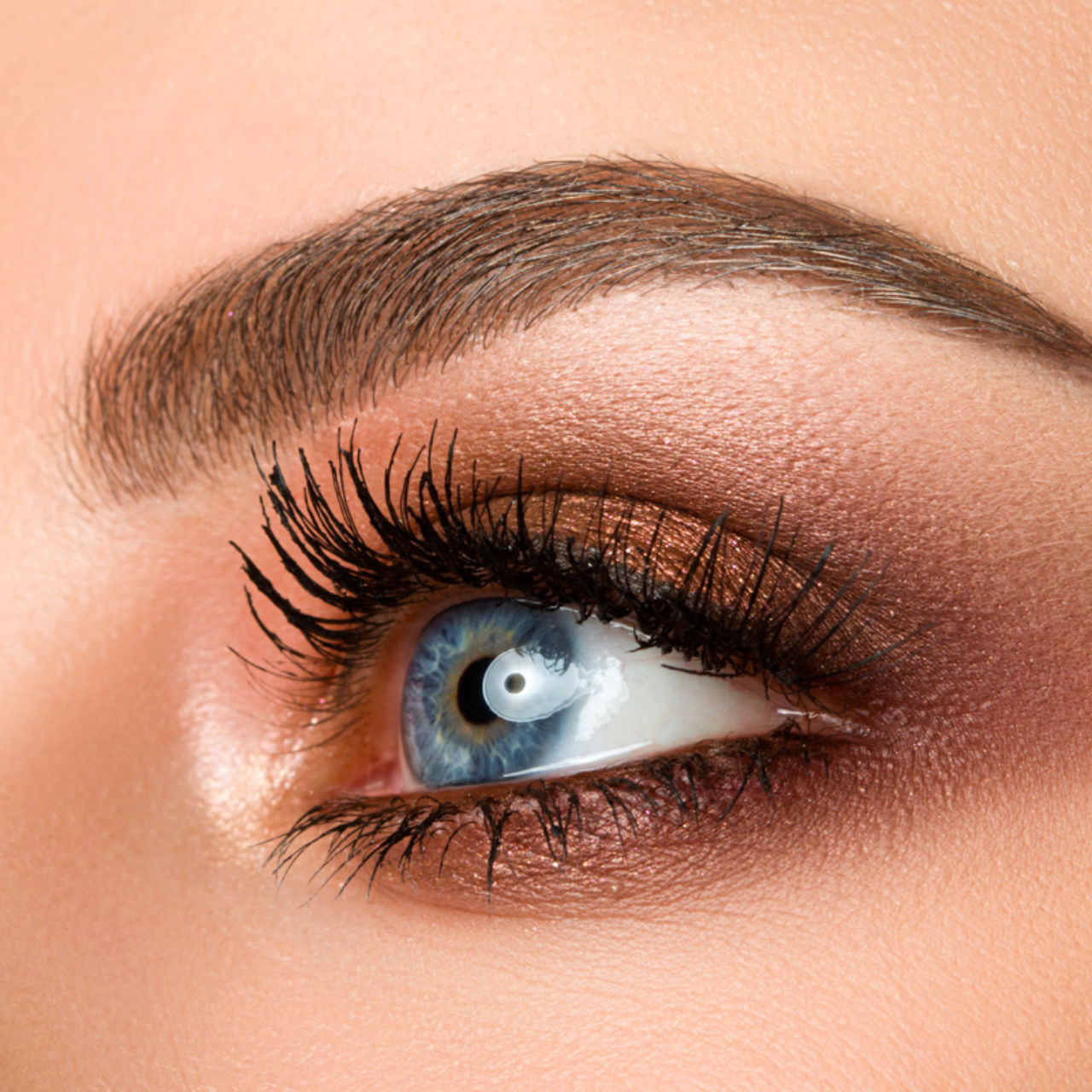 Henna - zabieg kosmetyczny w salonie Beautymania w Warszawie.