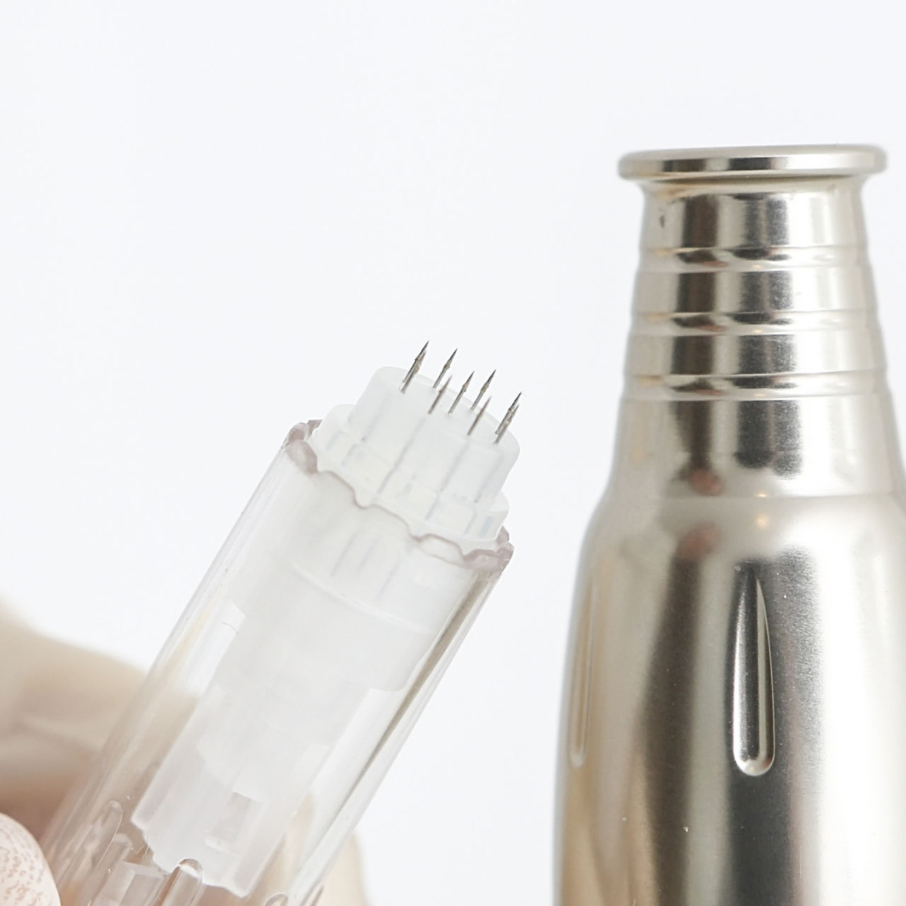 Mezoterapia mikroigłowa - zabieg kosmetyczny w salonie Beautymania w Warszawie.